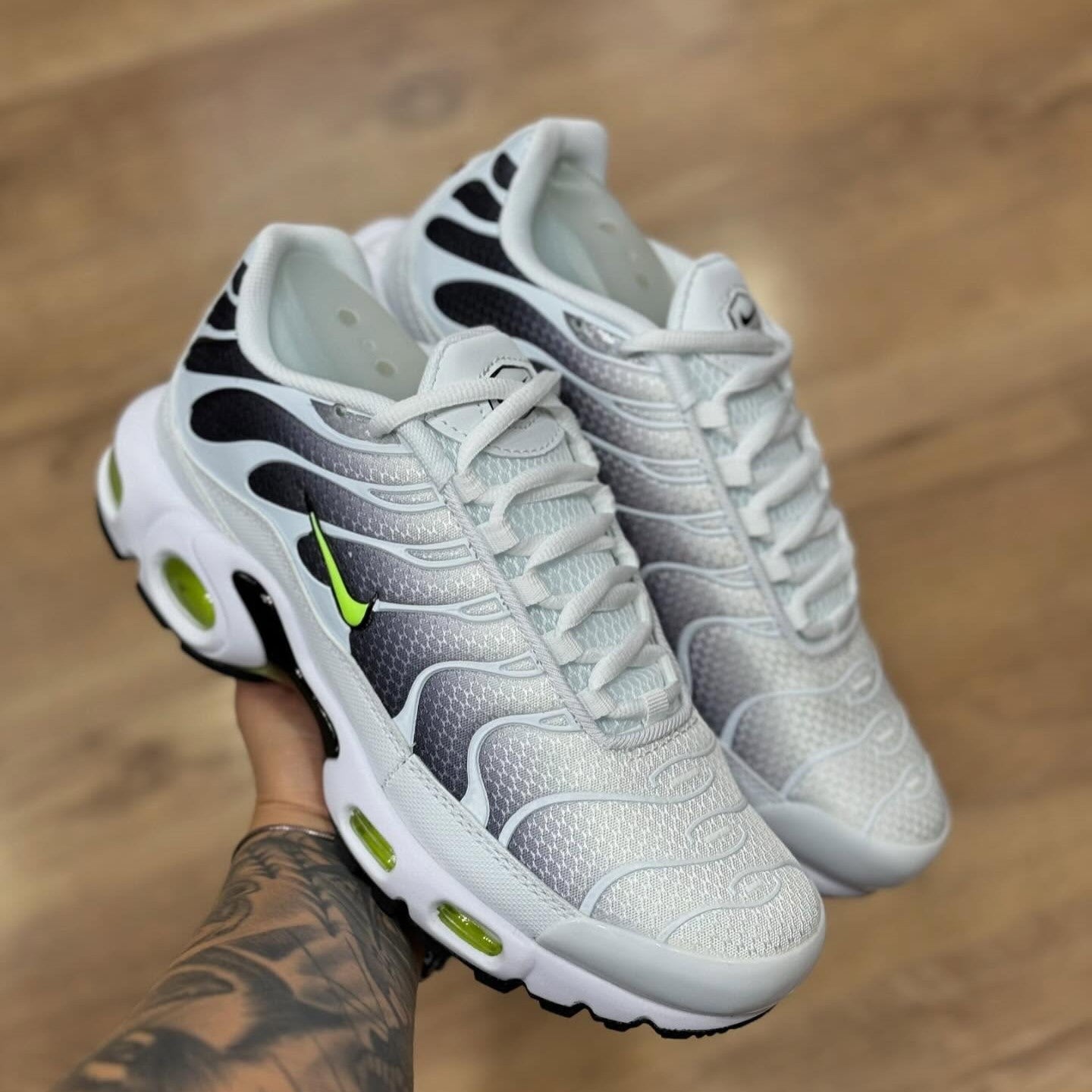 Air Max Plus TN White Black Volt