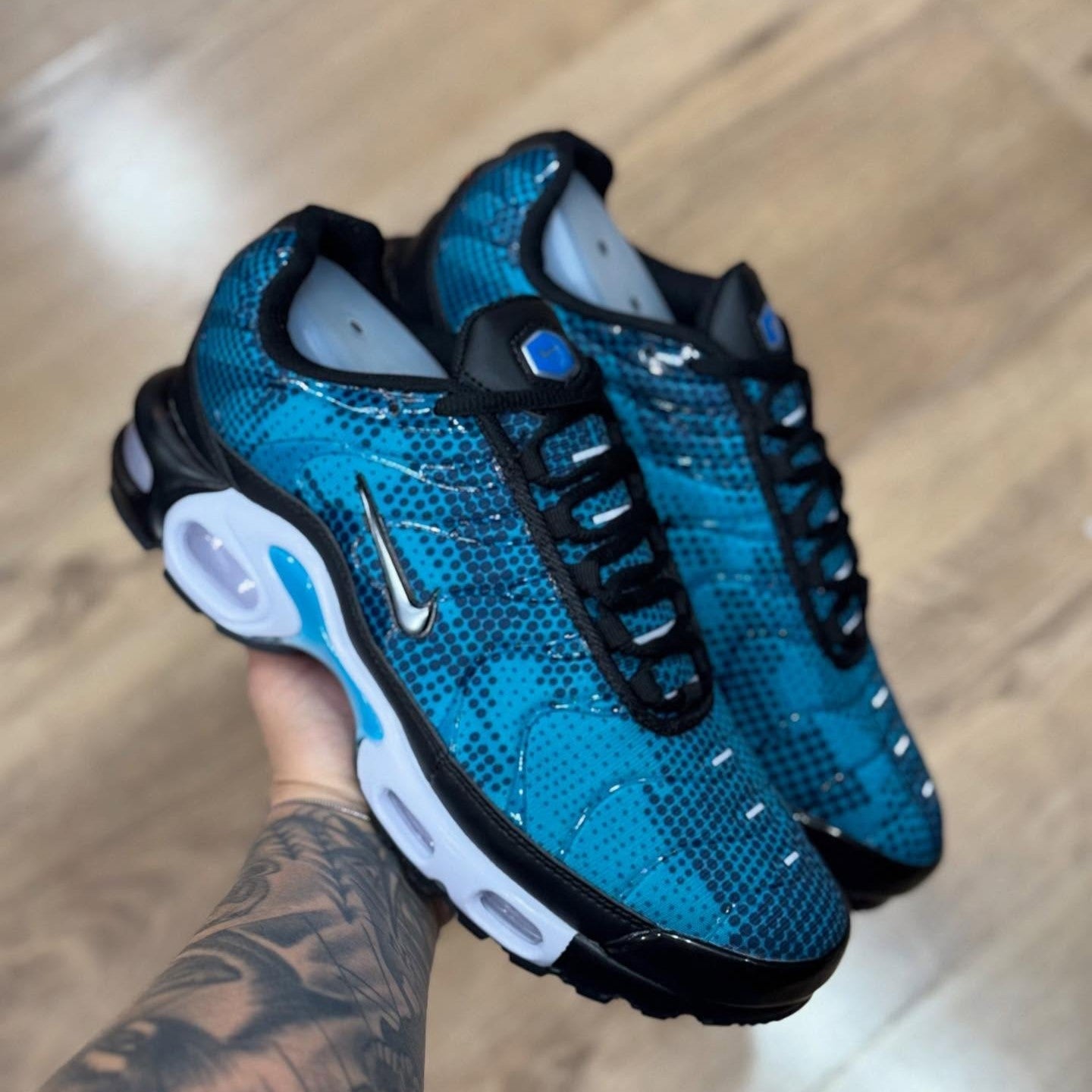 Air Max Plus TN Dot Pattern Black Dusty Cactus