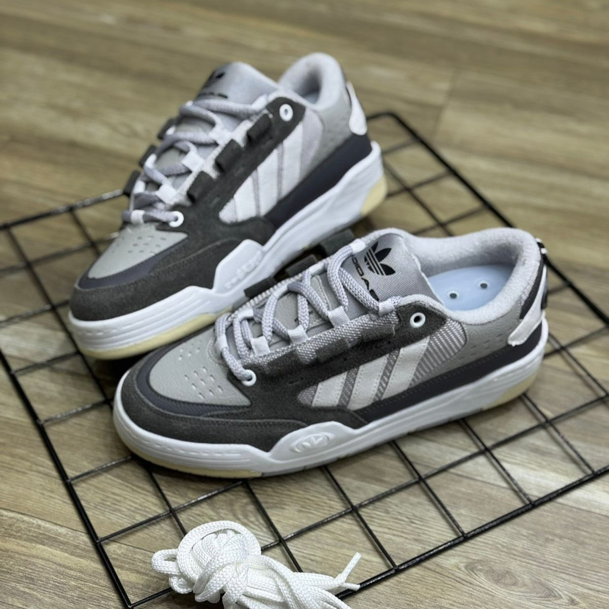 ADI2000 Grey Black White