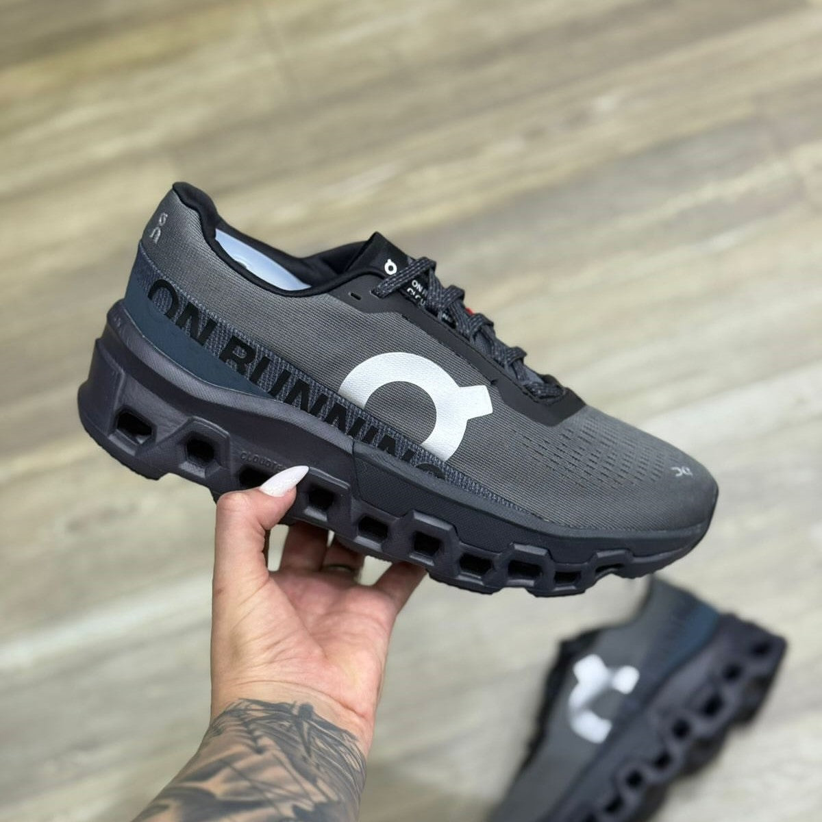 On Running Cloudmonster 2 Asphalt Iron