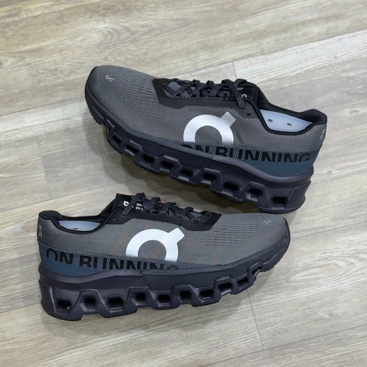 On Running Cloudmonster 2 Asphalt Iron