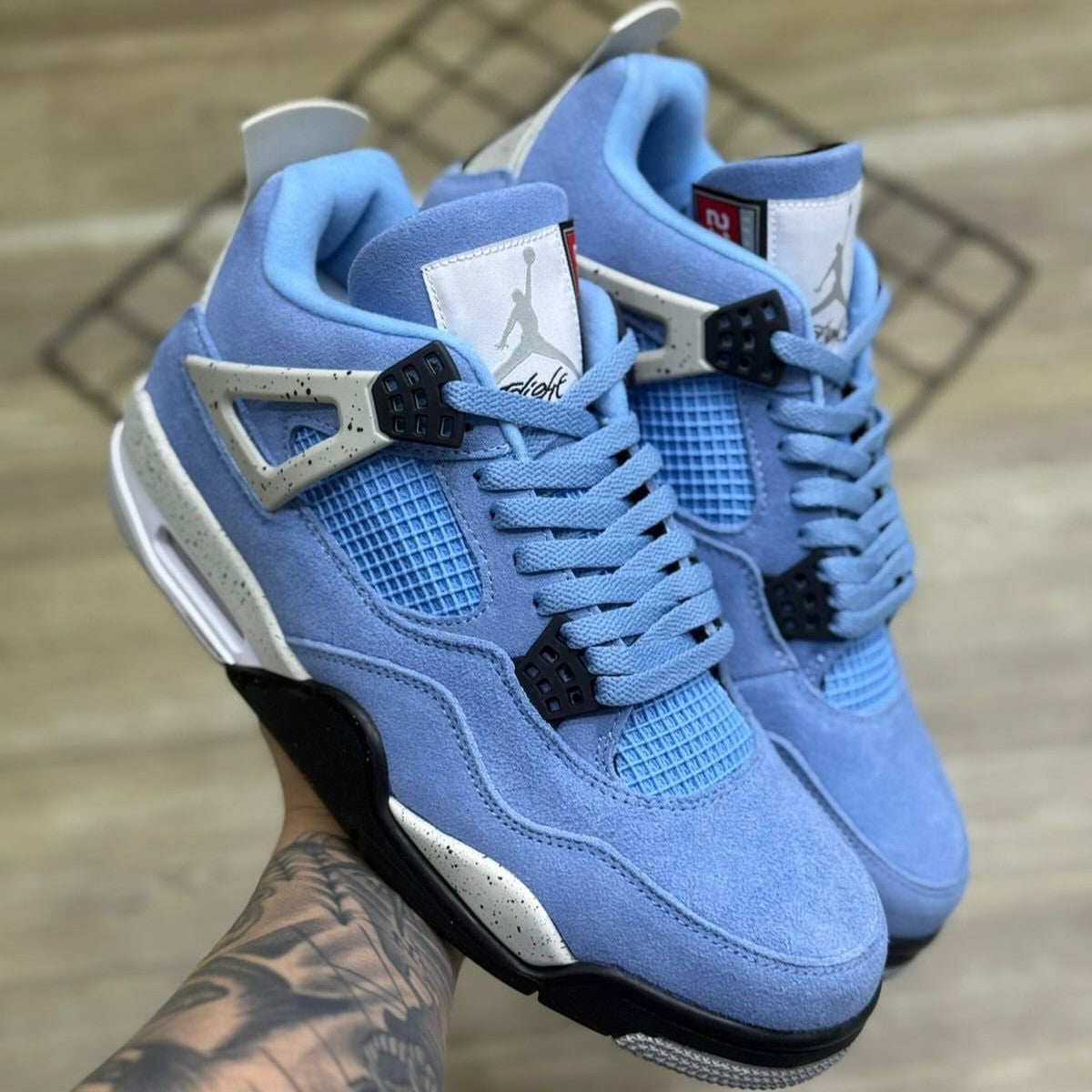 Air Jordan 4 Retro University Blue