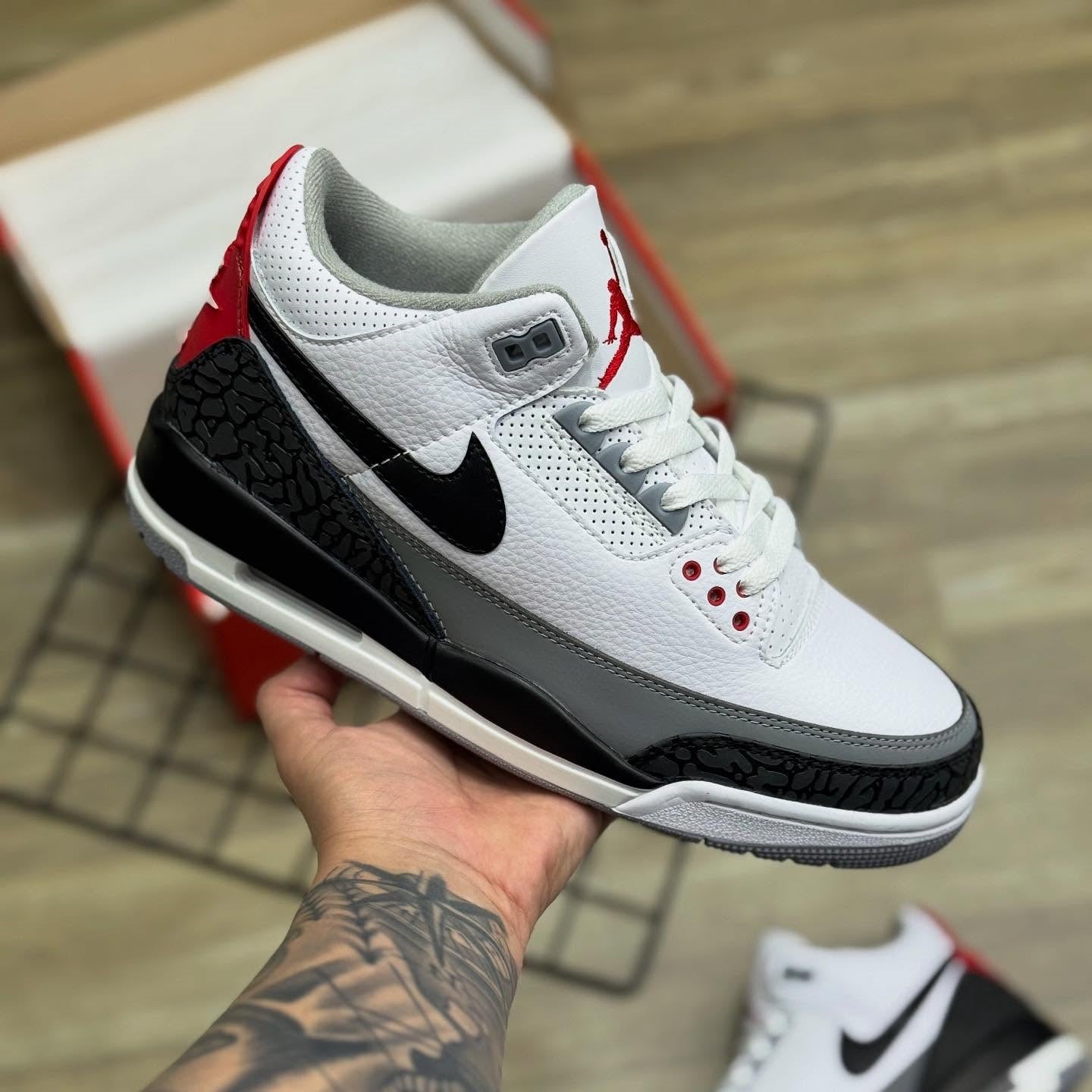 Air Jordan 3 Retro NRG Tinker