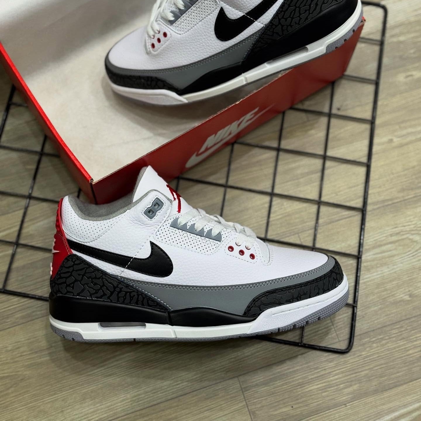 Air Jordan 3 Retro NRG Tinker