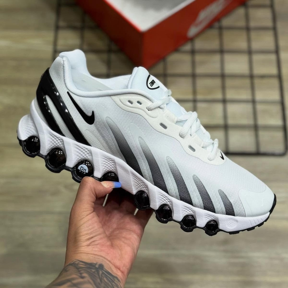 Air Max DN8 White Black