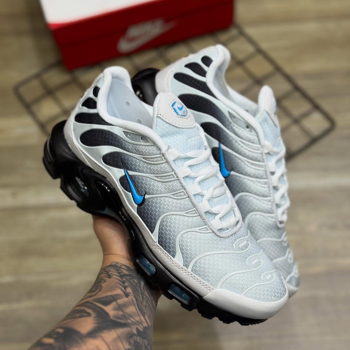 Air Max Plus TN Pure Platinum University Blue