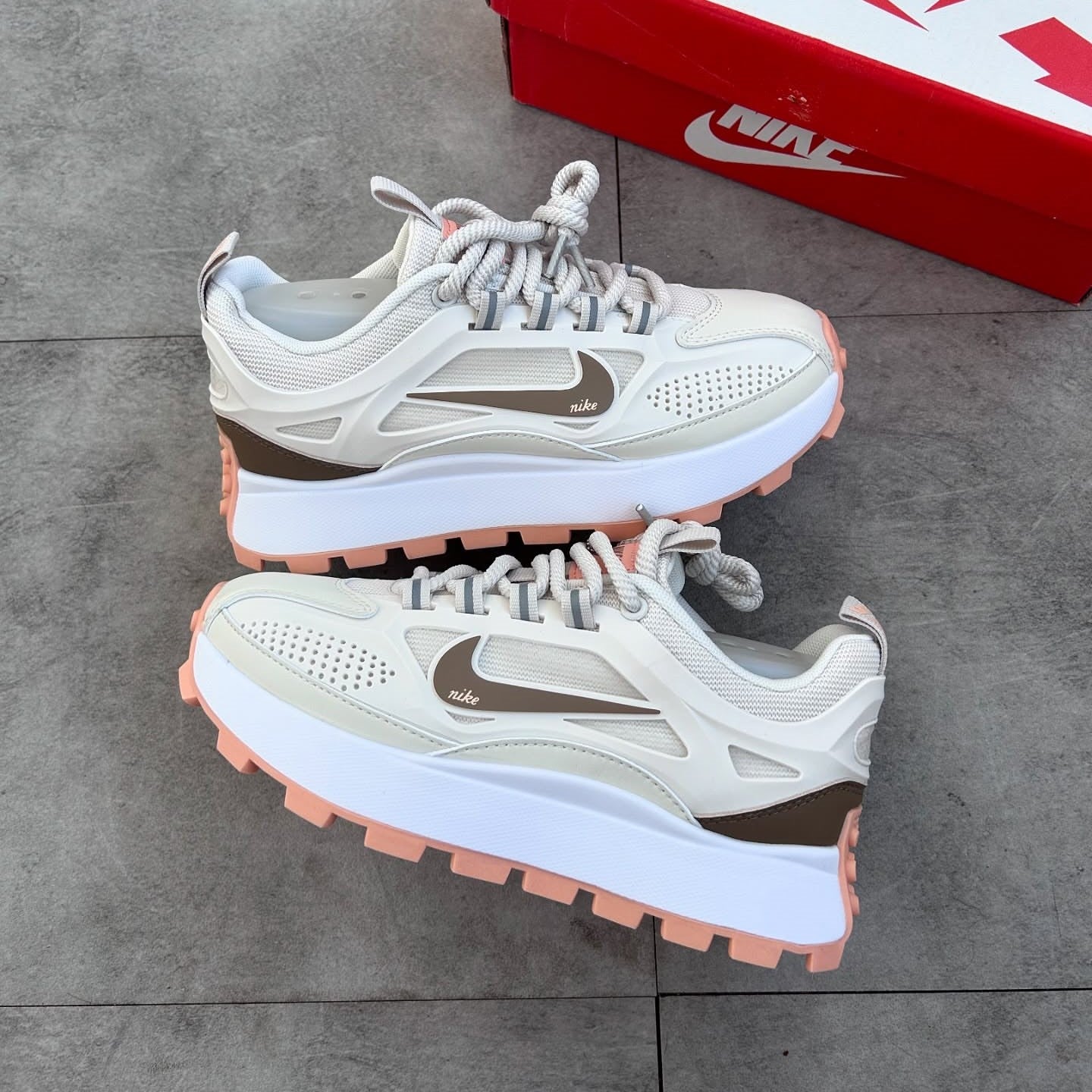 Air Max Bailleli Pink Crew