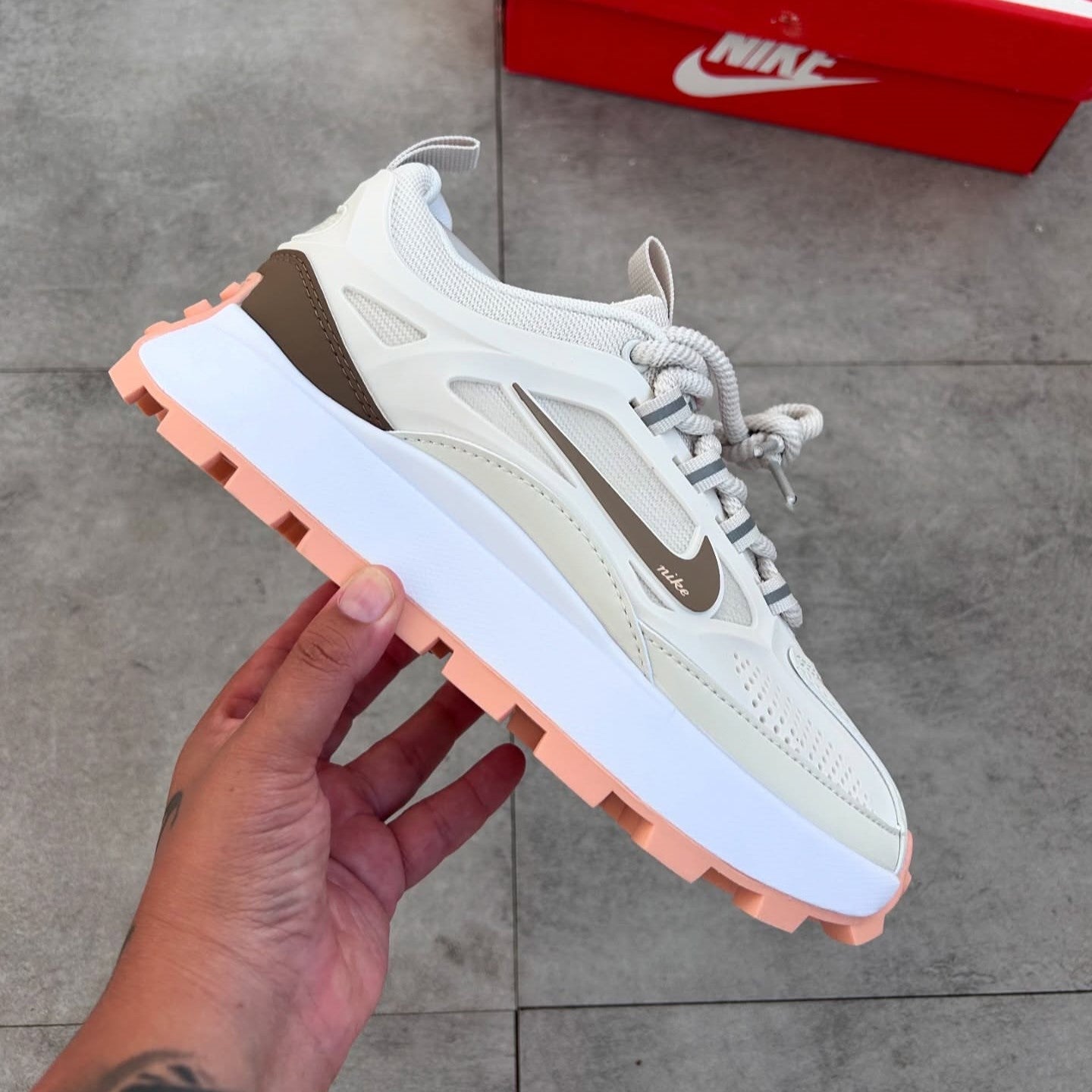 Air Max Bailleli Pink Crew