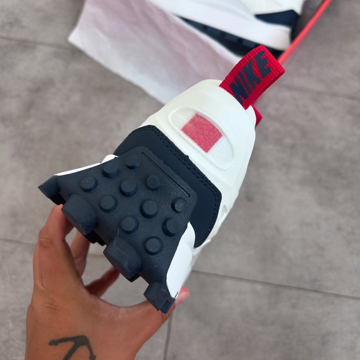 Air Max Bailleli White Black