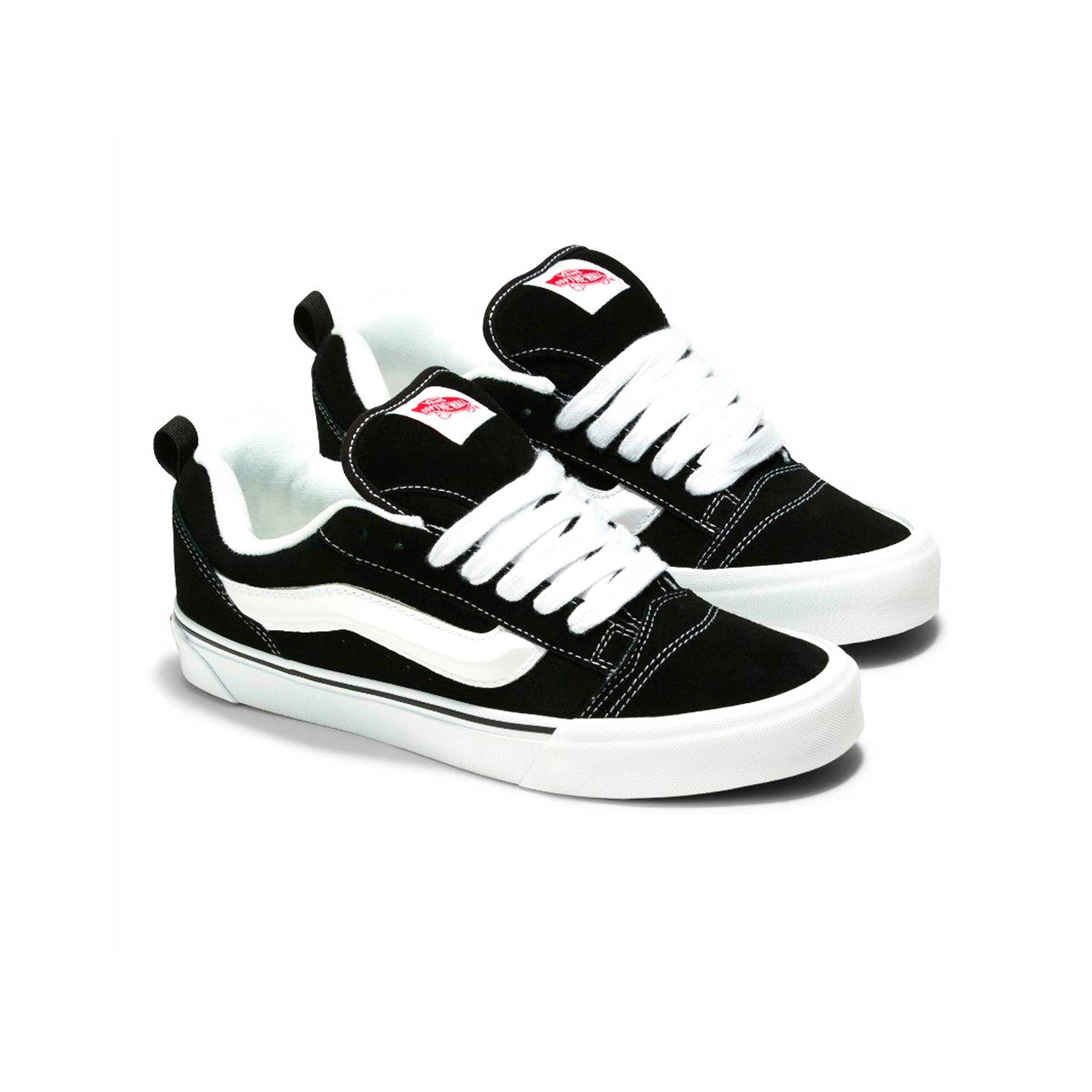 Knu Skool Black White