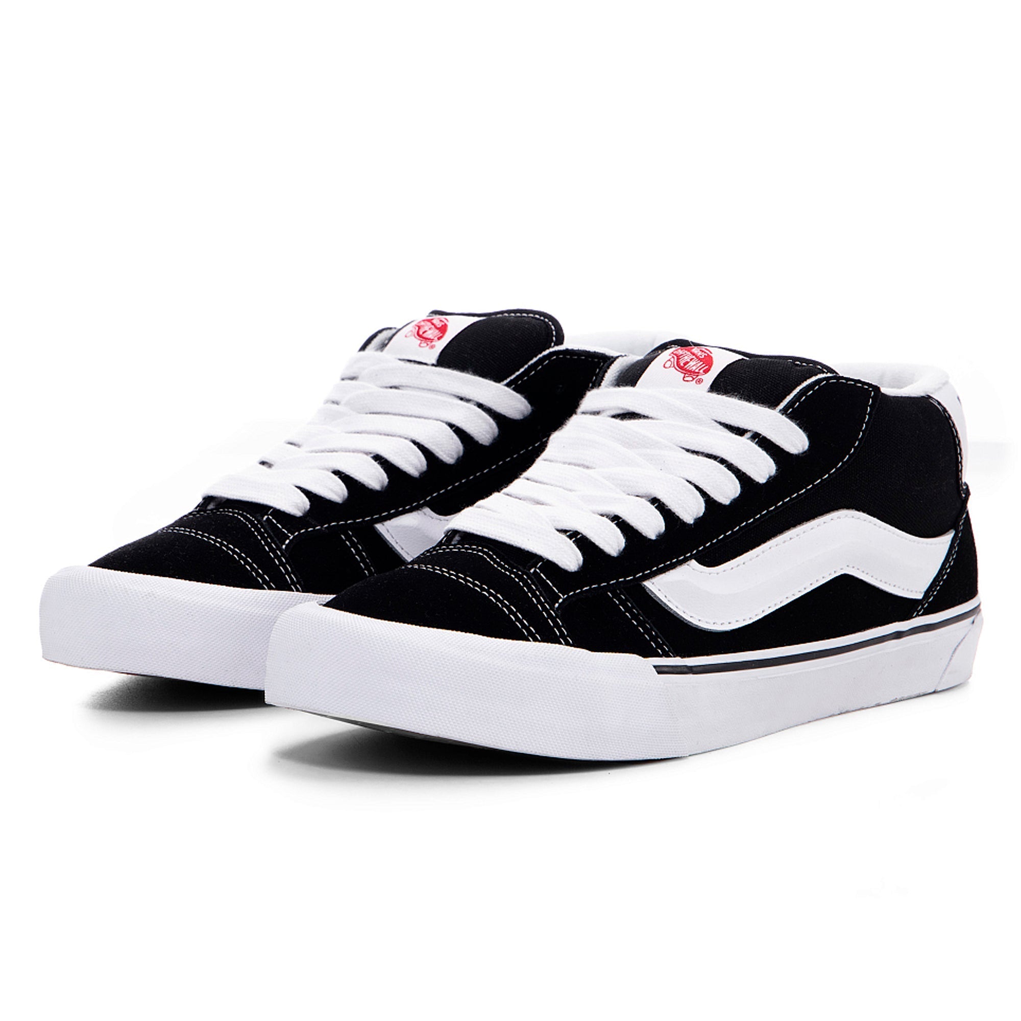 Knu Mid Black White